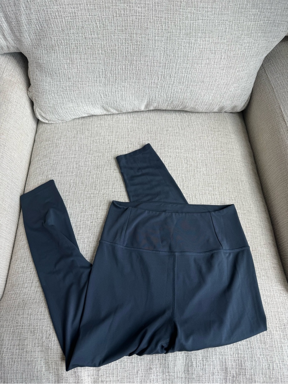 girlfriend collective navy leggings